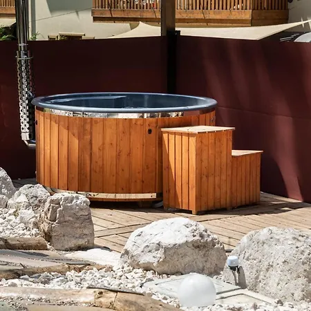 Lägenhet Al Ranch Wellness Cortina Cadore Dolomiti
